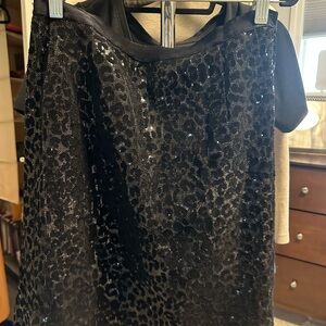 Elegant Black Leopard Print Mini Skirt
